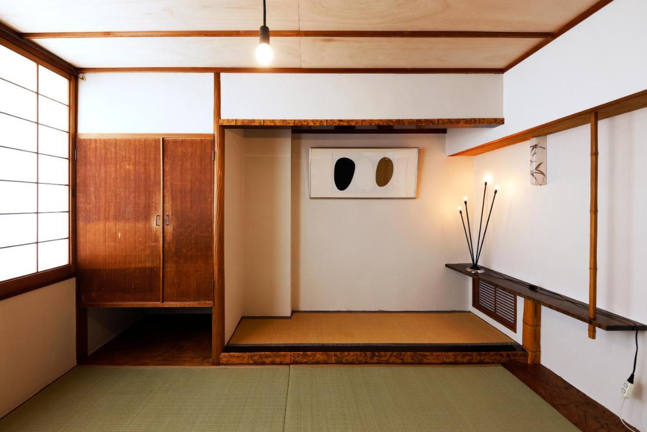 Fon-Su Bed&Breakfast โอซาก้า ภายนอก รูปภาพ
